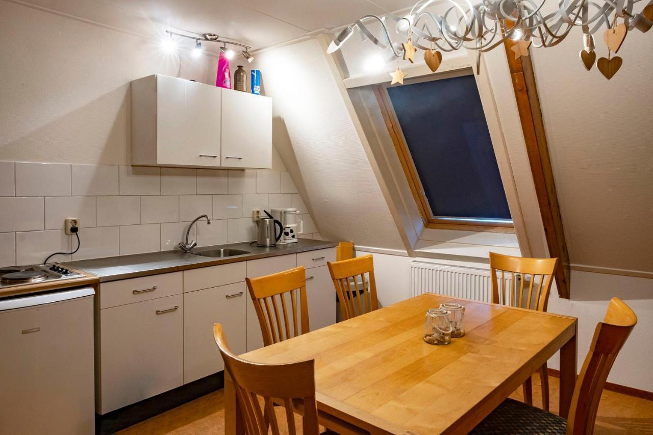 Opdehoekvandestal Workum Esterno foto