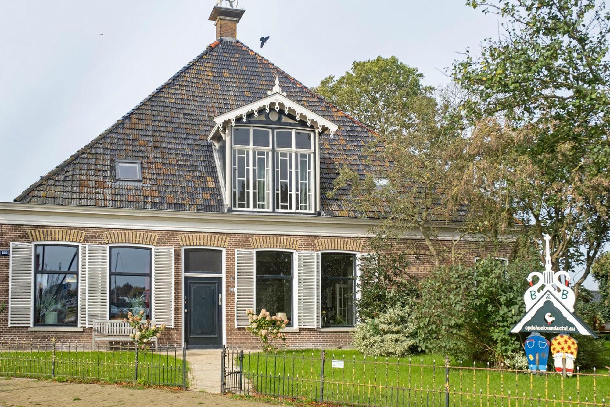 Opdehoekvandestal Workum Esterno foto