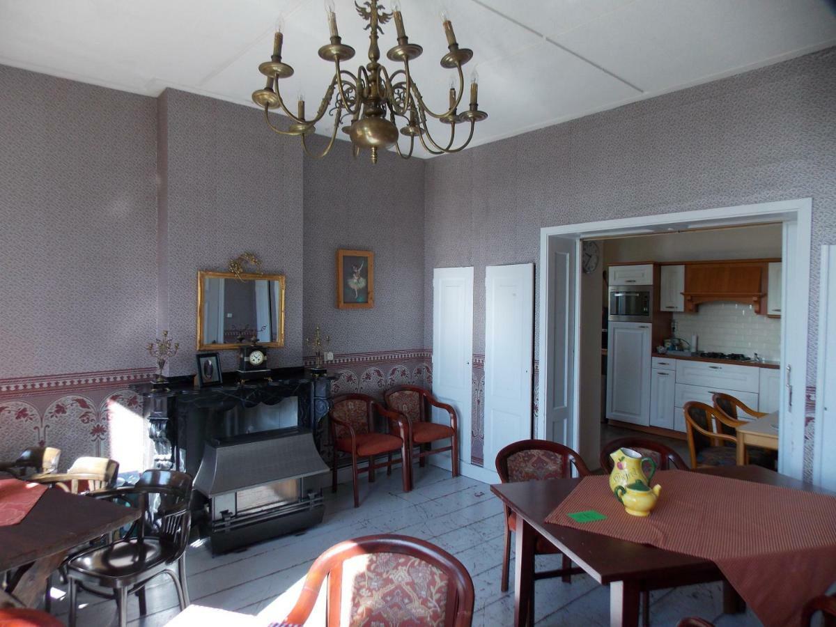 Opdehoekvandestal Workum Esterno foto